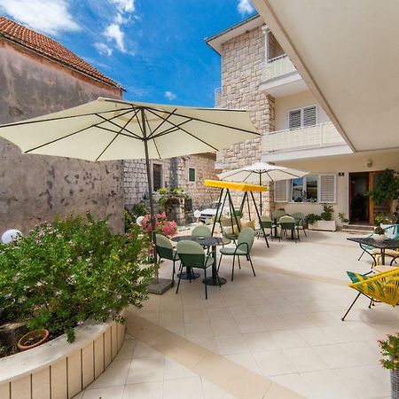 Apartmani Ujdur Gradac  Zewnętrze zdjęcie