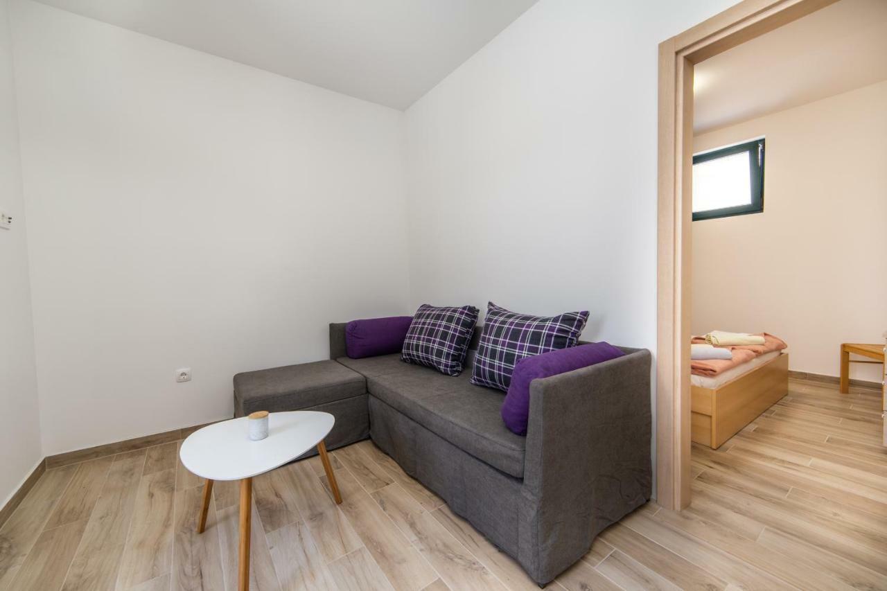 Apartmani Ujdur Gradac  Zewnętrze zdjęcie