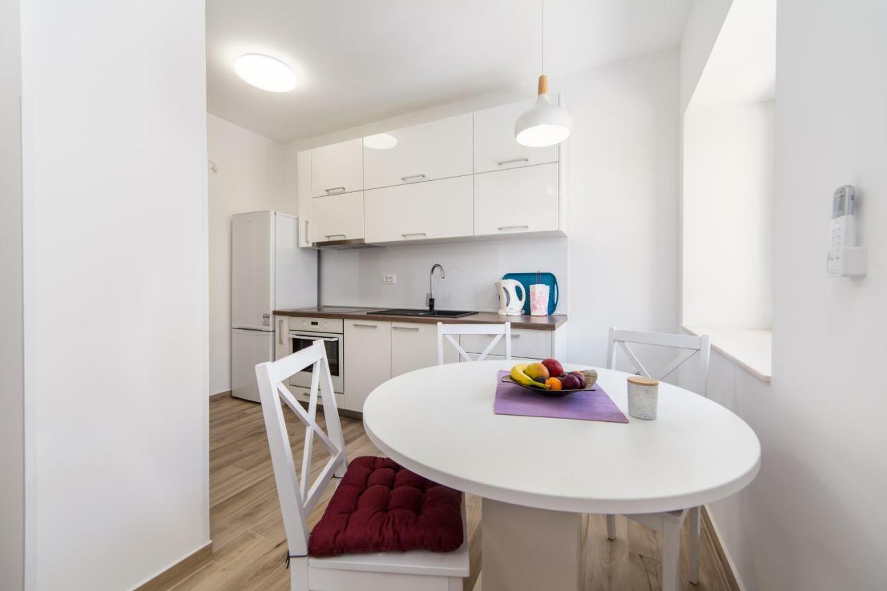 Apartmani Ujdur Gradac  Zewnętrze zdjęcie