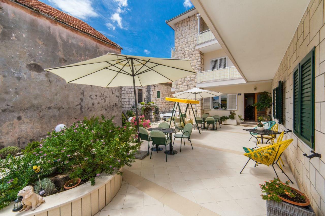 Apartmani Ujdur Gradac  Zewnętrze zdjęcie